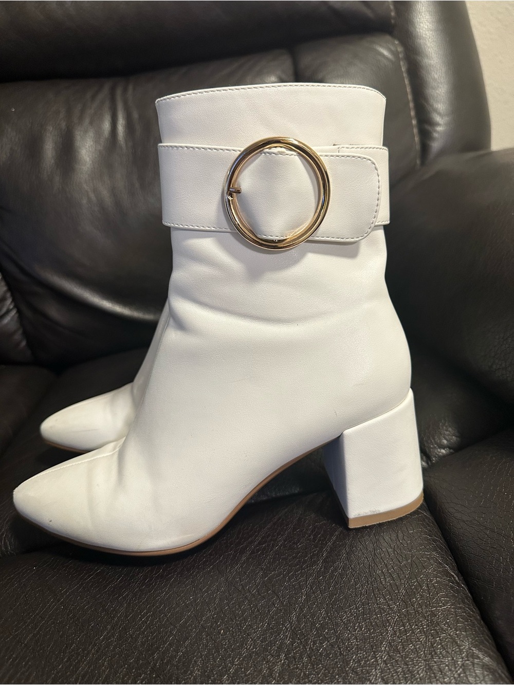 White Ankle Boots with Gold Ring Accent - Women's Fashion Boot. Size 8.5